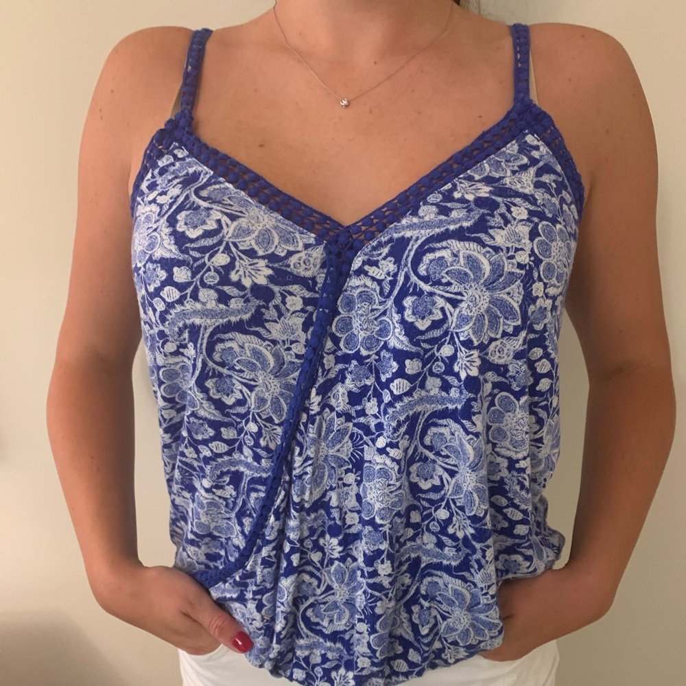 Lucky Brand blue and white tank